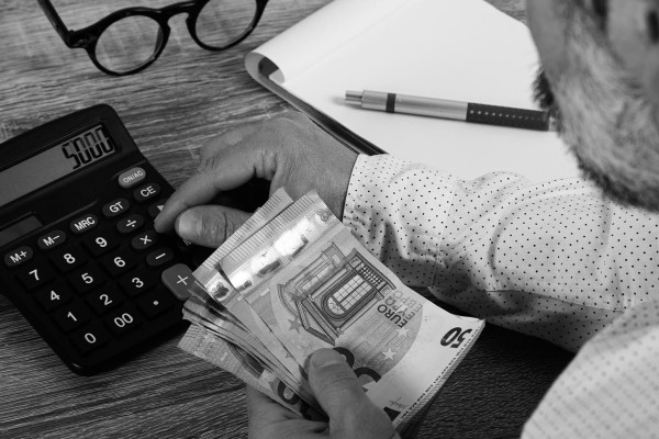 Créditos para Reunificar Deudas · Asesoría Financiera / Asesores de Préstamos San Lorenzo de El Escorial
